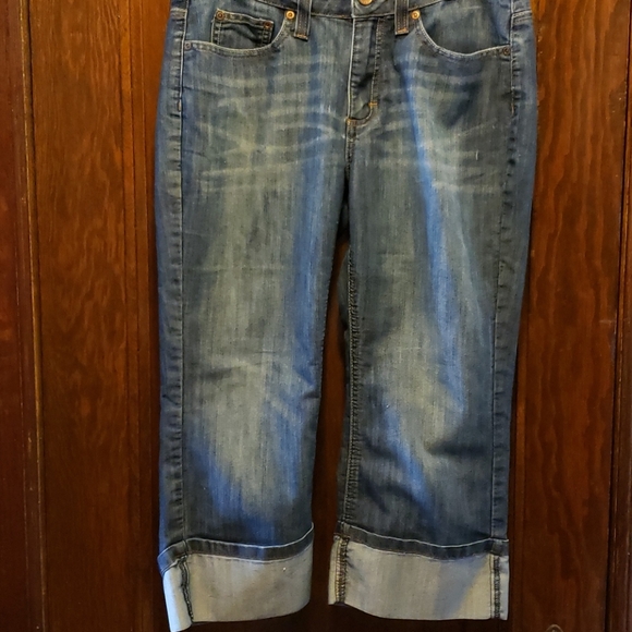 Merona jean capris - Picture 2 of 5